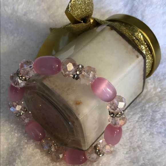 Beaded bracelet w/Jewelry bag - Picture 5 of 6